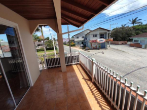 Casa aconchegante a 4km-5min da Guarda do Embaú